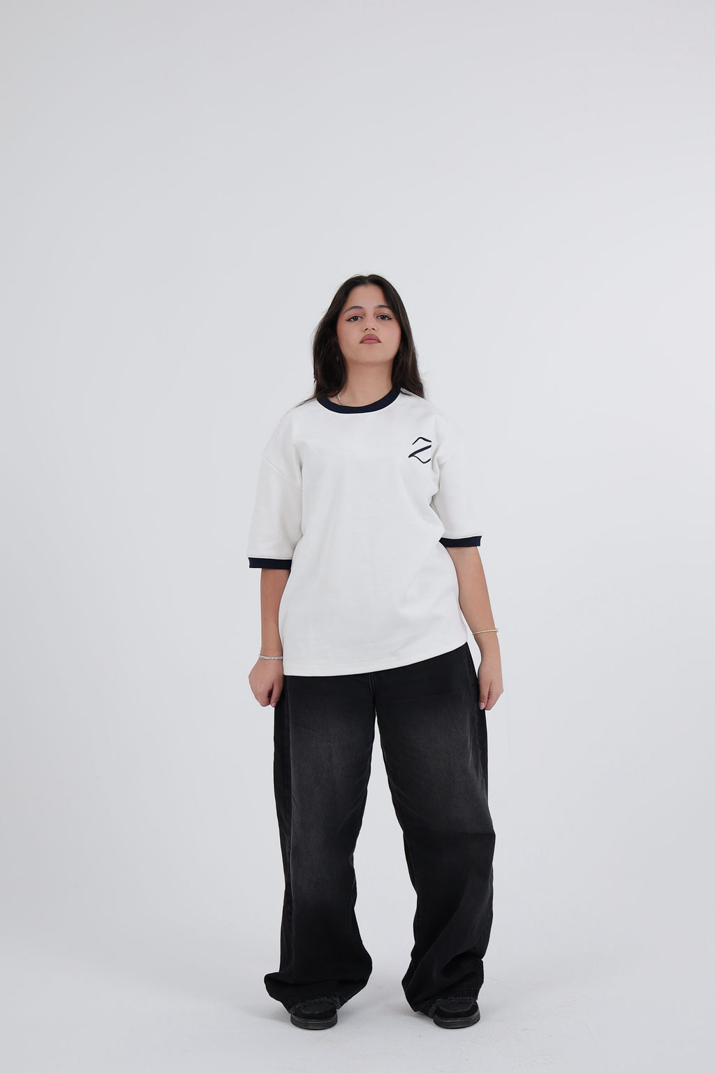 Zekra White Ringer T-shirt- Navy Ringers